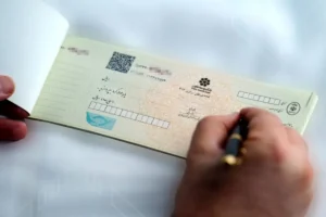 امکان استعلام وضعیت صادرکننده چک پیش از دریافت در 14 بانک/ ارائه خدمات غیرحضوری چک الکترونیک در 11 بانک