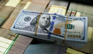 پیش بینی قیمت دلار 6 مهر 1402 / خبر مذاکره با آمریکا، جان دلار را گرفت