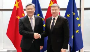 روابط اقتصادی چین و اتحادیه اروپا، بر سر دوراهی/ حمایت از روسیه کار دست چین می‌دهد؟