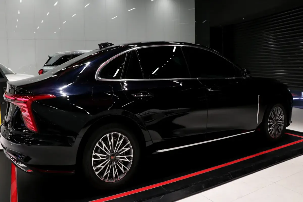 قسمت جانبی هونگچی H5