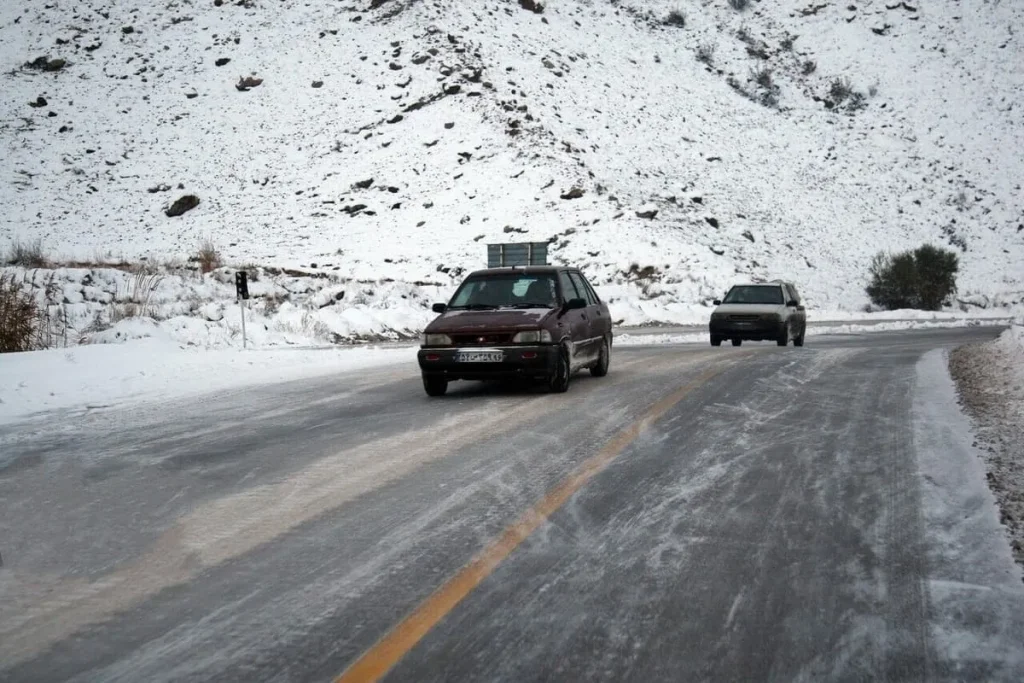 بارش برف در کندوان