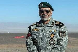دریادار سیاری: دشمن جرأت پیاده کردن نیرو در سواحل ایران را ندارد