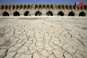 مردم اصفهان چشم‌انتظار تصمیمات عملی برای حل بحران آب هستند