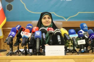 وزیر راه:  سوت قطار رشت – آستارا به زودی به صدا در می‌آید