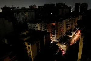 قطعی مکرر آب و برق در ورامین/ تابستان سخت‌ استان تهران در راه است
