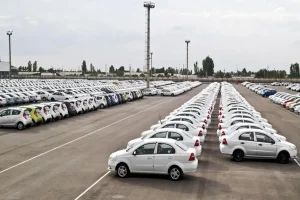 قیمت خودرو امروز 15 اردیبهشت 1404/ یک خودرو 80 میلیون تومان گران شد + جدول