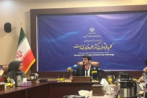 آزمایش هواپیما سیمرغ تا سال آینده انجام می‌شود / تولید انبوه 113 واگن وارد مرحله اجرا شده است