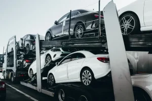 سقوط قیمت خودروهای وارداتی جانبازی/ سوءاستفاده از اسم جانبازان به پیچ سخت رسید
