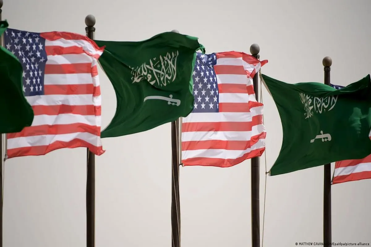 آیا قرارداد ترامپ و عربستان امنیت ایران را به خطر می‌اندازد؟