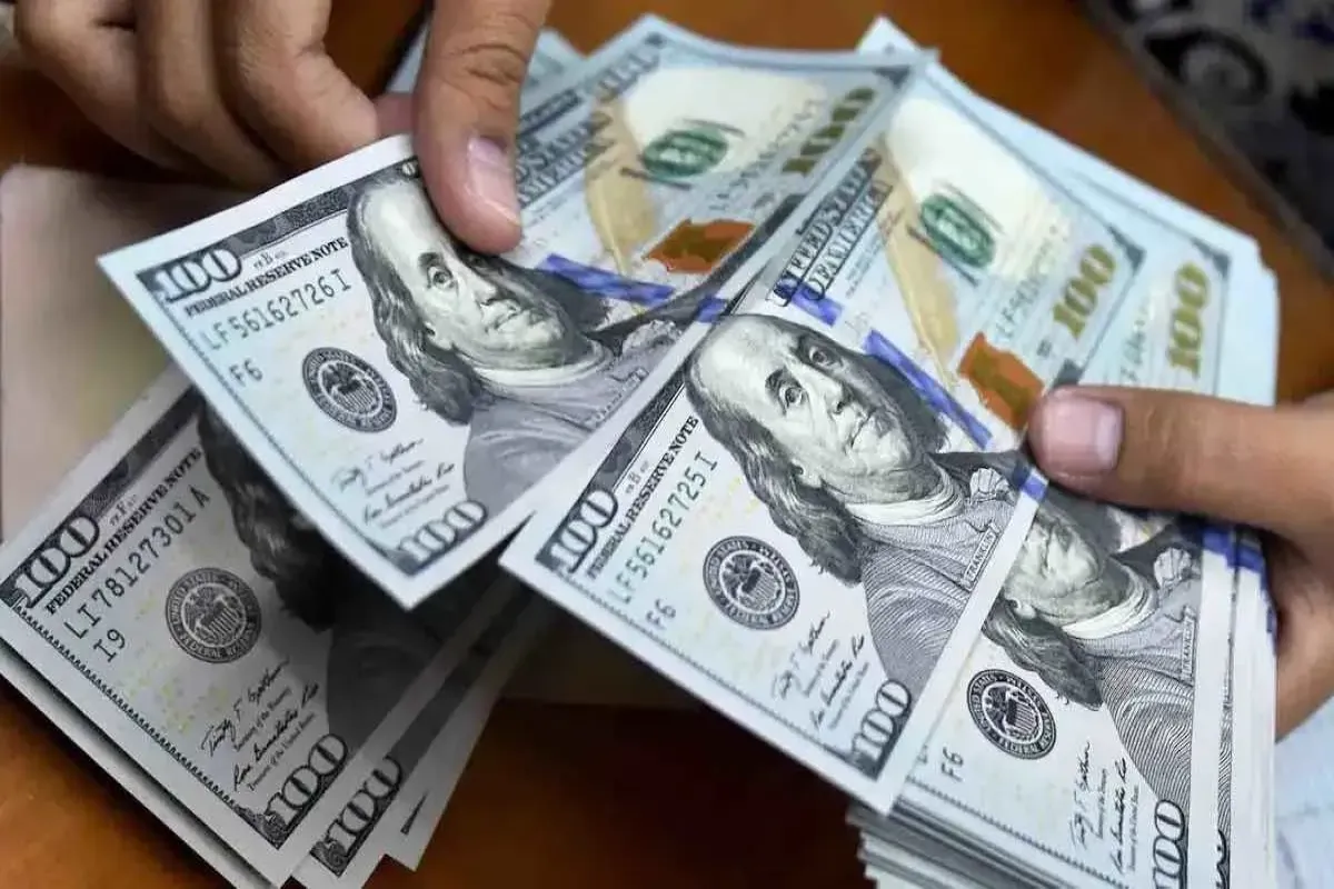 پیش بینی قیمت دلار ۱۴ اردیبهشت ۱۴۰۴ / دلار سرکش شد