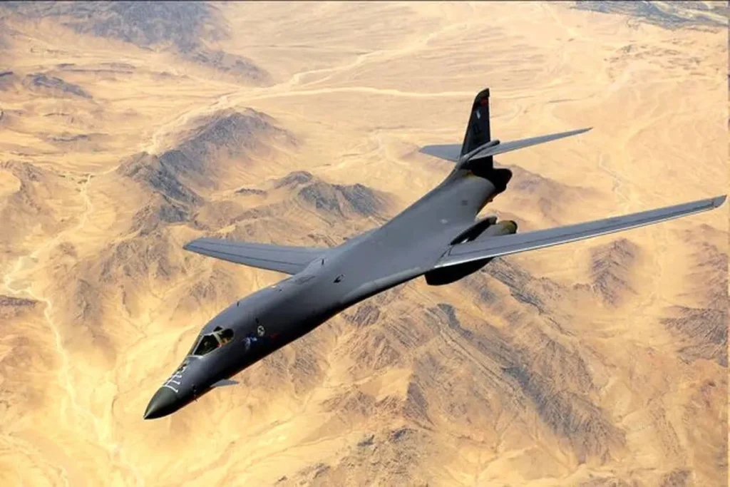بمب افکن آمریکا ak2572