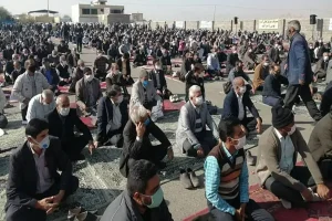 کشاورزانی که در اعتراض به بی‌آبی جاده شرق اصفهان را بستند: ما آشوبگر نیستیم؛ اگر مزرعه‌مان سیراب بود فرصت تحصن نداشتیم
