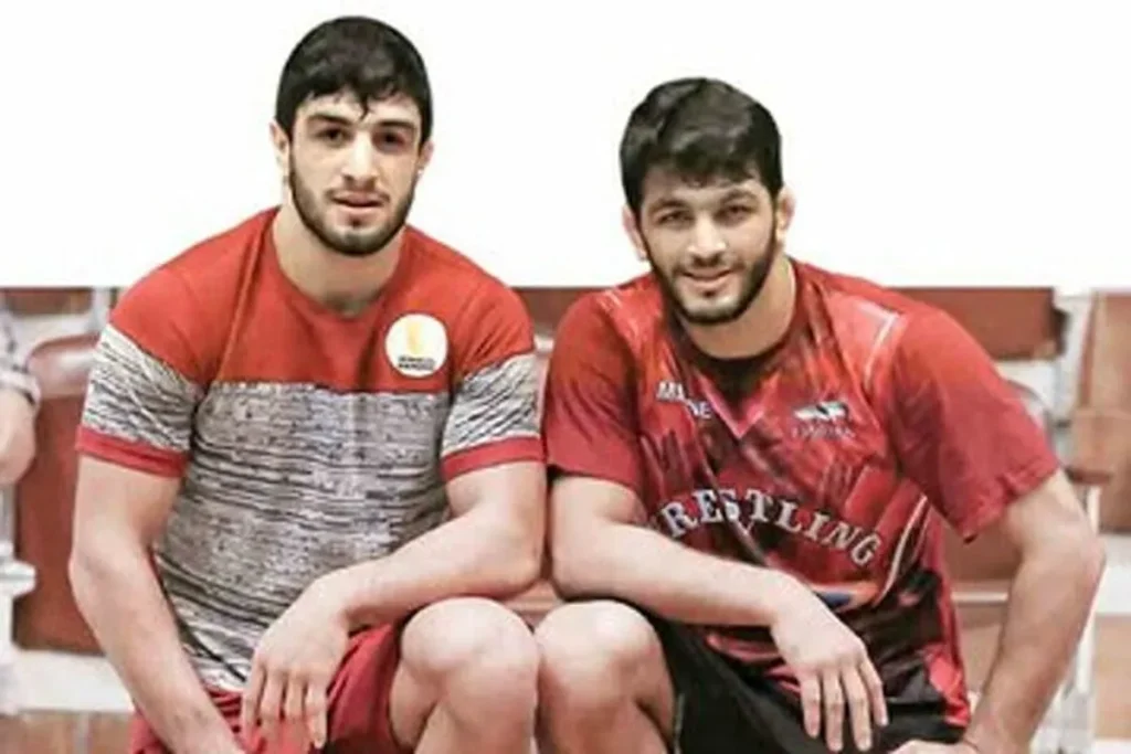 حسن یزدانی ak2045