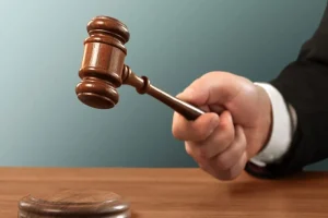 اعلام رأی بدوی ۷ متهم وابسته به حادثه تروریستی شاهچراغ