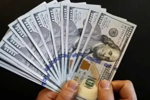 پیش بینی قیمت دلار ۱۳ اردیبهشت ۱۴۰۴ / ورق دلار می‌چرخد؟