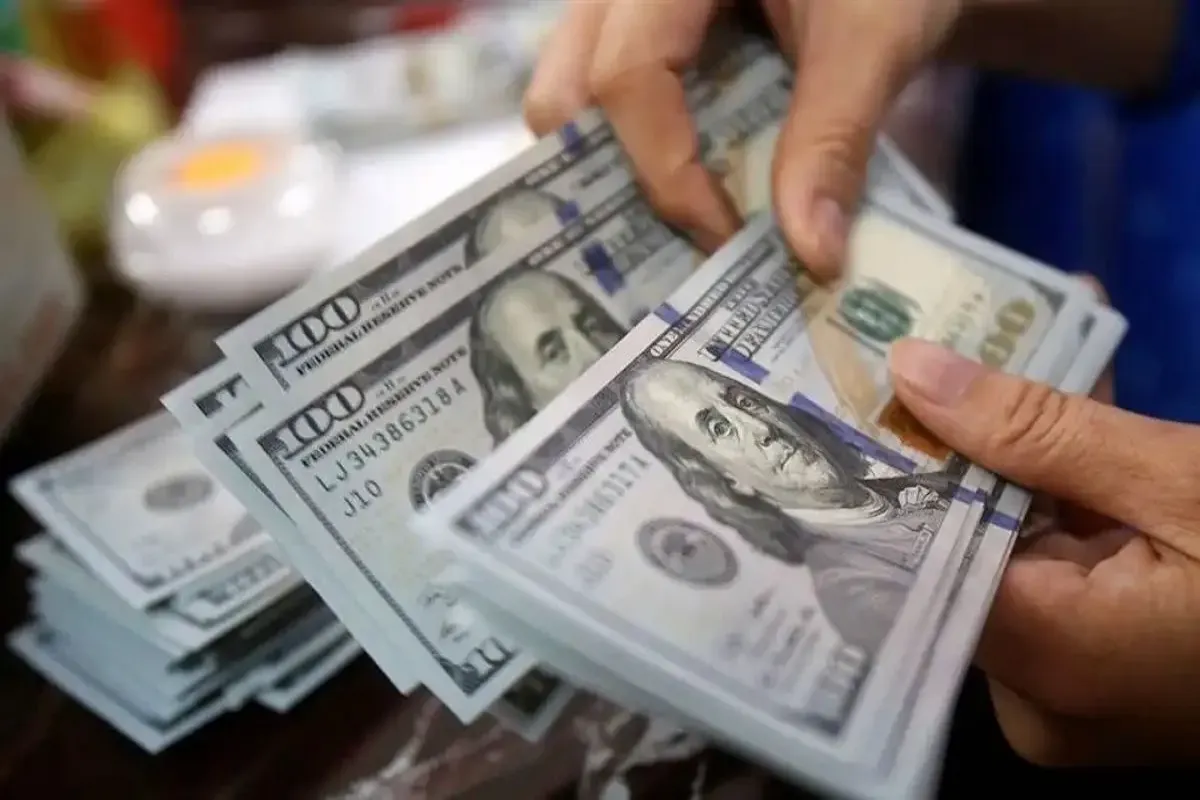 پیش بینی قیمت دلار ۱۵ اردیبهشت ۱۴۰۴ / برزخ دلار