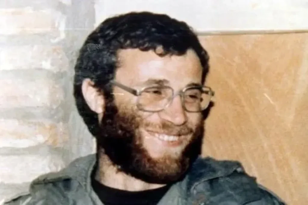 محمد بروجردی بیوگرافی