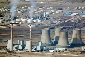 برنامه‌ریزی برای کاهش مصرف مازوت در نیروگاه‌های اصفهان