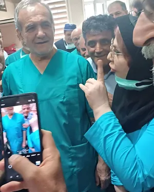 پزشکیان جراحی4 ak3838