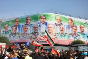 تشییع باشکوه شهدای جنگ ۱۲ روزه در تهران