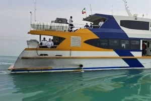 خروج گردشگران خارجی از هرمزگان با کشتی