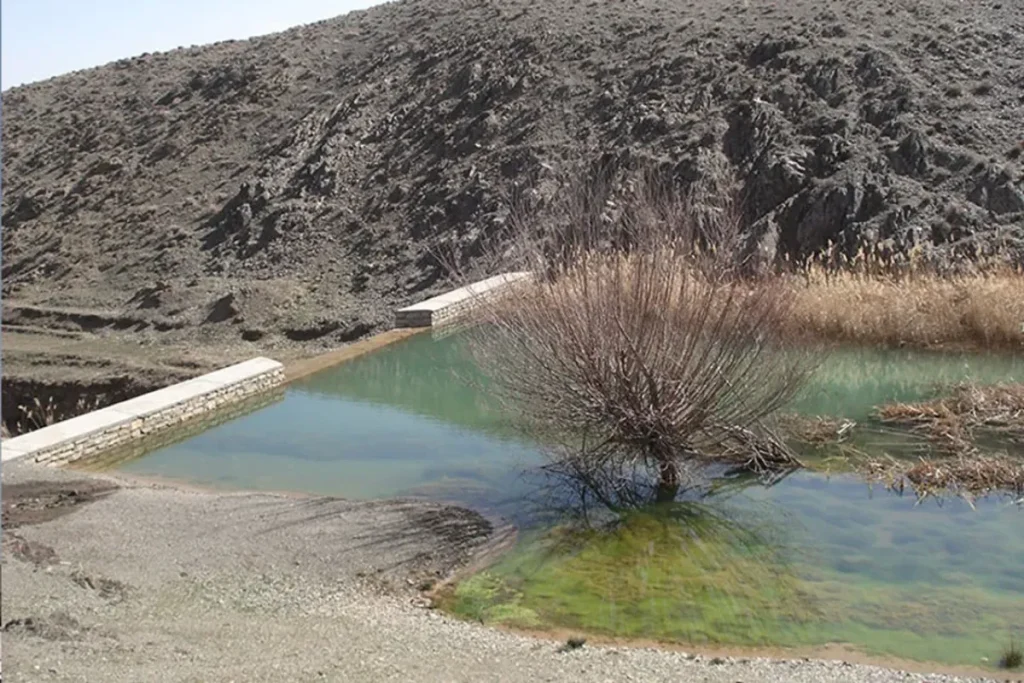آبخوان