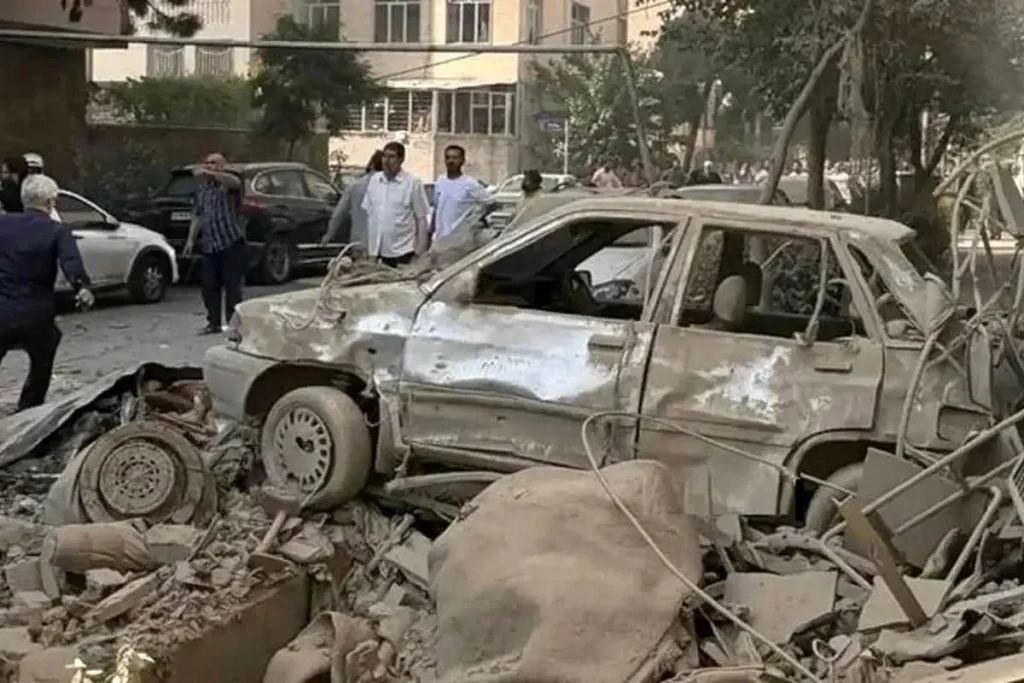 خسارت خودروها در جنگ ak4807