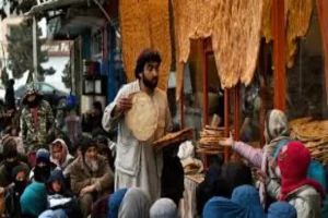 بحران غذا در افغانستان ؛ دو سوم مردم غذای کافی ندارند
