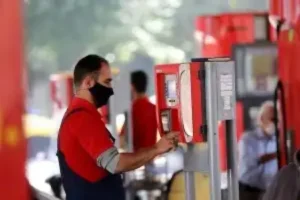 اتصال کارت سوخت به کارت بانکی تا آغاز پاییز