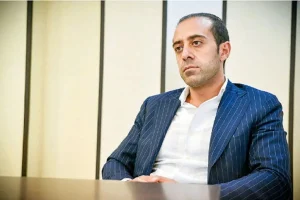 قطعی برق و رکود تولید فولاد بورس را زمین‌گیر کرد