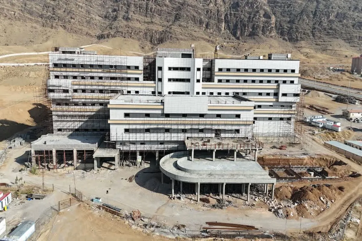 بیمارستان جنرال نیایش خرم‌آباد تا سال آینده تکمیل می‌شود