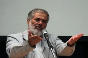 ادعای عجیب فعال اصولگرا: مطلوب دشمنان اسلام برای قرار گرفتن در راس نظام، حسن روحانی است!