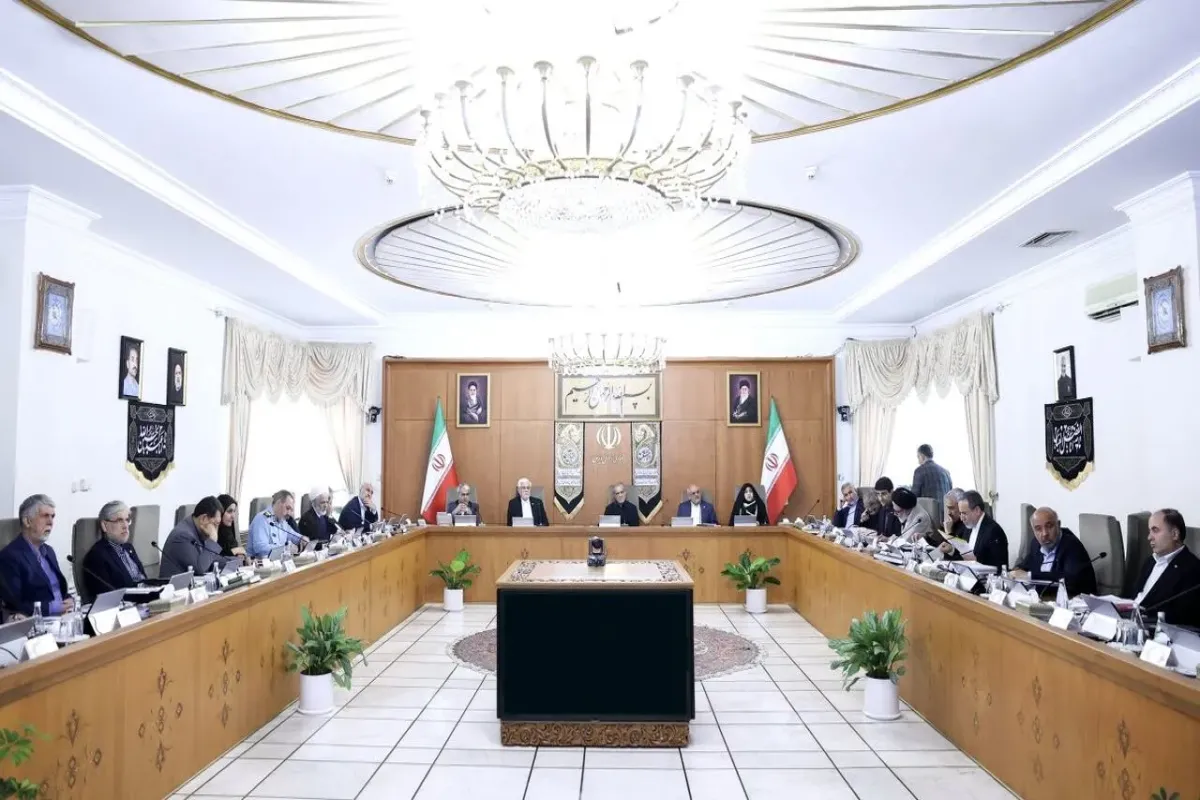 هیات دولت لایحه حذف چهار صفر از پول ملی را تصویب کرد
