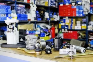 بازار قطعات یدکی محلی برای جولان اجناس تقلبی