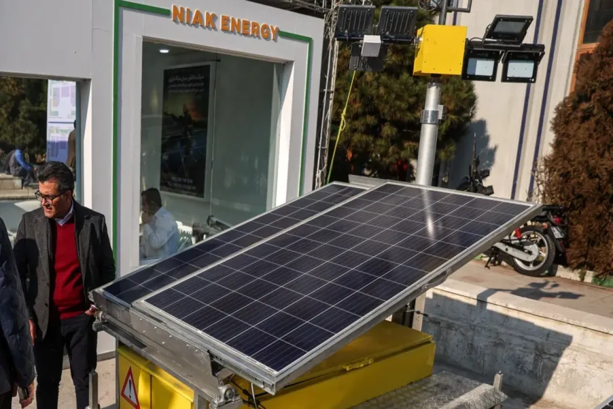 صدورمجوز استفاده از اینورترهای هیبریدی در نیروگاه‌های خورشیدی