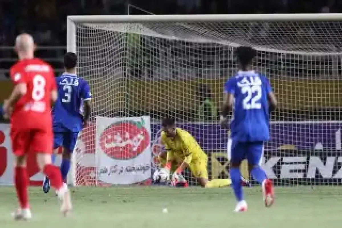 دو بازیکن خارجی استقلال به ایران برنگشتند