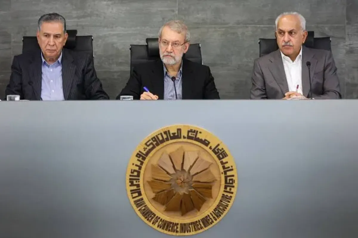 لاریجانی با اعضای اتاق بازرگانی گفت و گو کرد