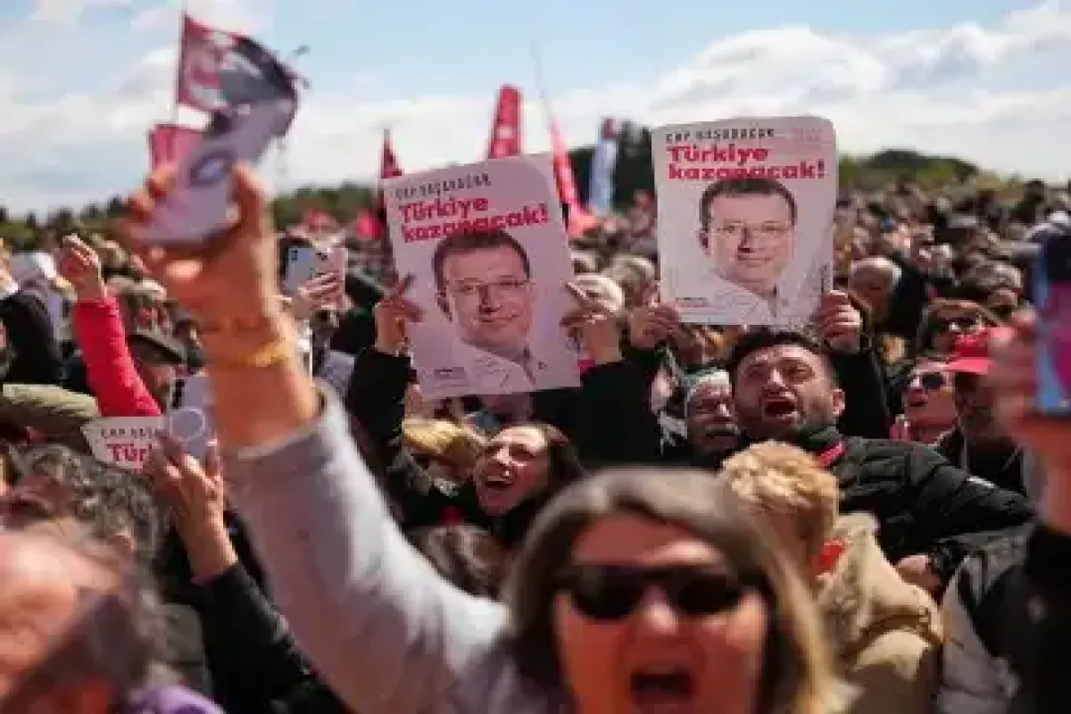 اکرم امام‌اوغلو: دموکراسی ترکیه برای حیات خود می‌جنگد