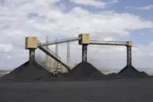 استفاده دولت ترامپ از اختیارات اضطراری برای نیروگاه‌های زغال‌سوز