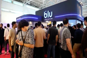 جت‌کارت بلوبانک در الکامپ 28 عرضه شد