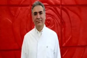 کودک روستایی چگونه پزشک معروف ایران شد؟ + فیلم