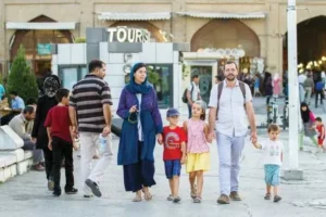اقتصاد گردشگری ایران در میان پتانسیل‌های بزرگ و فرصت‌های از دست‌رفته/ آیا نوآوری‌های تازه باعث توسعه صنعت گردشگری می‌شوند؟