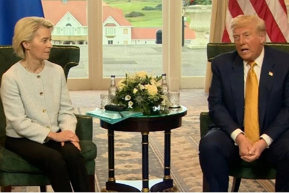 رئیس کمیسیون اروپا: با ترامپ درباره افزایش فشار اقتصادی بر روسیه گفت‌وگو کردیم