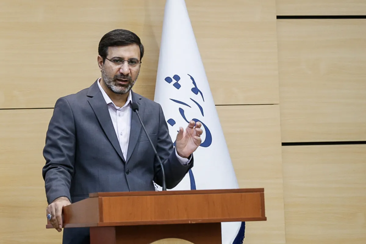 هرکدام از شهروندان می‌توانند نسبت به متون مختلف قانونی اعتراض کنند