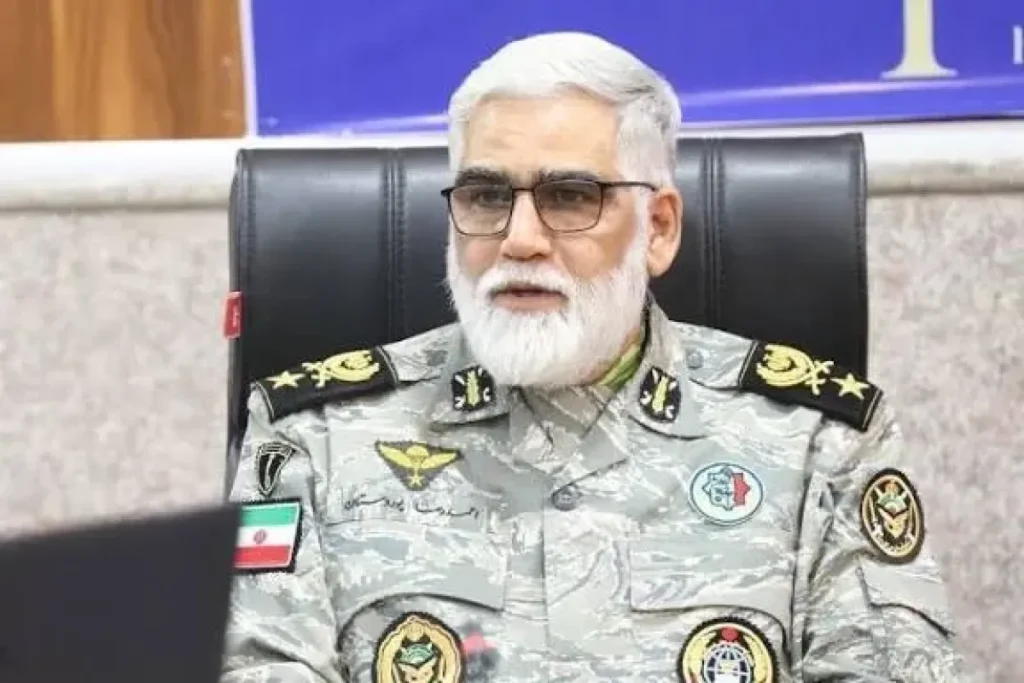 پوردستان ak2522 ak7084 1200x800