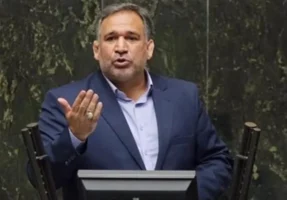 رئیس کمیسیون اقتصادی: رشد سه درصدی سال اول برنامه هفتم به سمت صفر رفته است