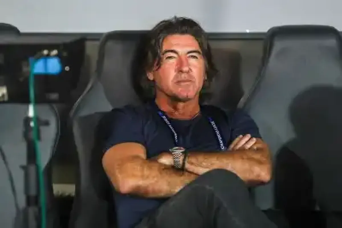 معادلات ادامه همکاری یا اخراج ساپینتو از استقلال