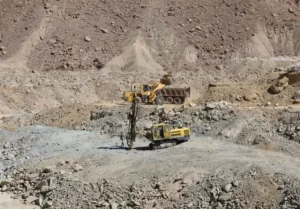 معادن فلزی جدید در قم کشف شد