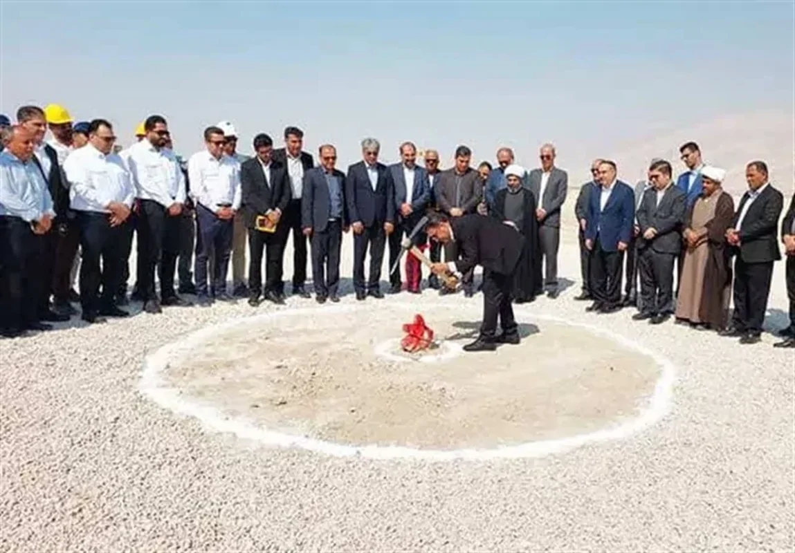 اجرایی شدن دومین نیروگاه خورشیدی 10 مگاواتی در لامرد