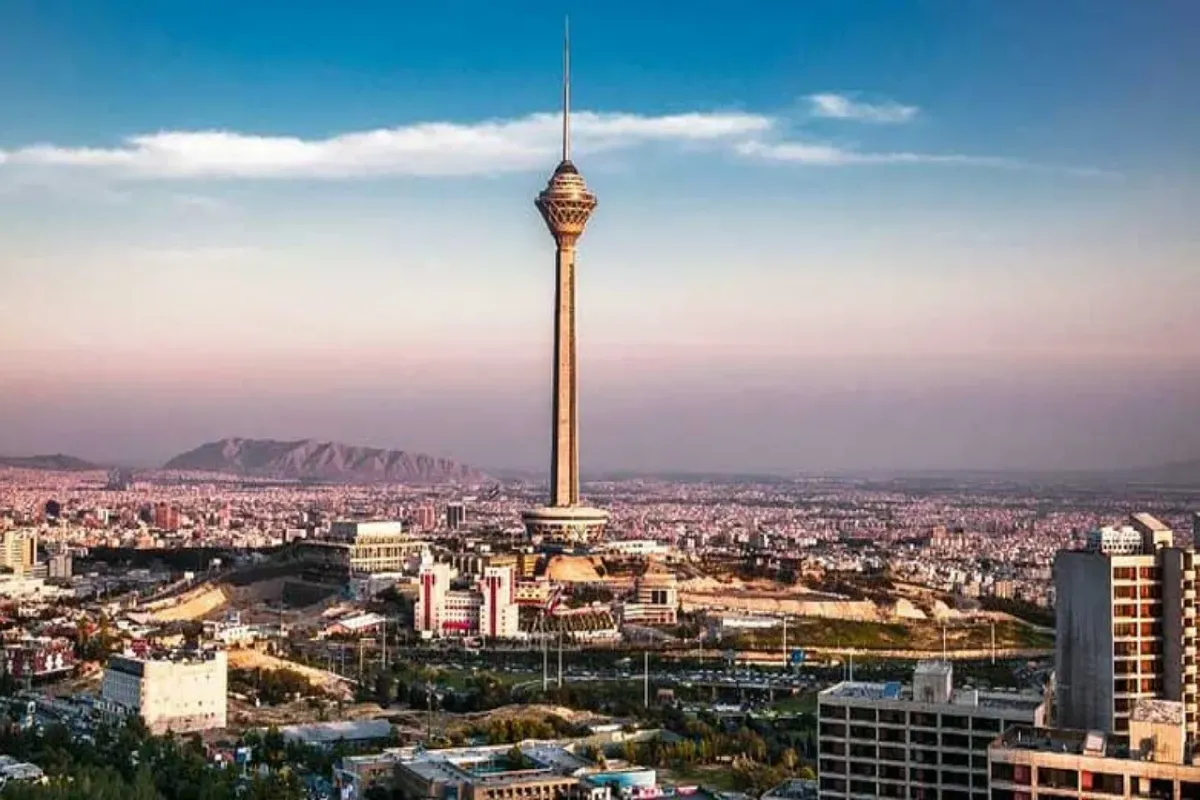 ادامه برنامه‌های گردشگری پایتخت تا پایان مهر